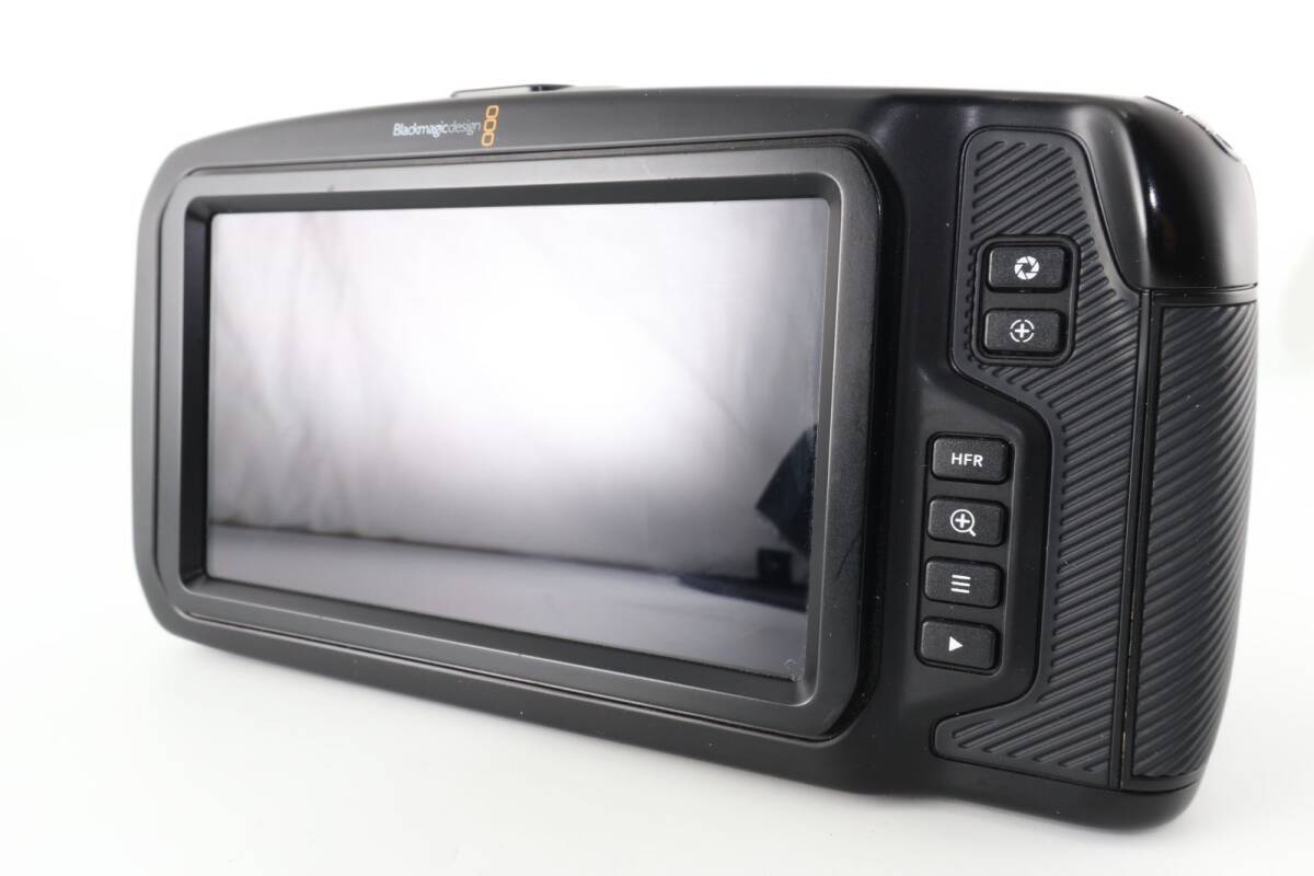 Blackmagic Design Pocket Cinema Camera 6K Video Camera EF Mount [g1223381484]