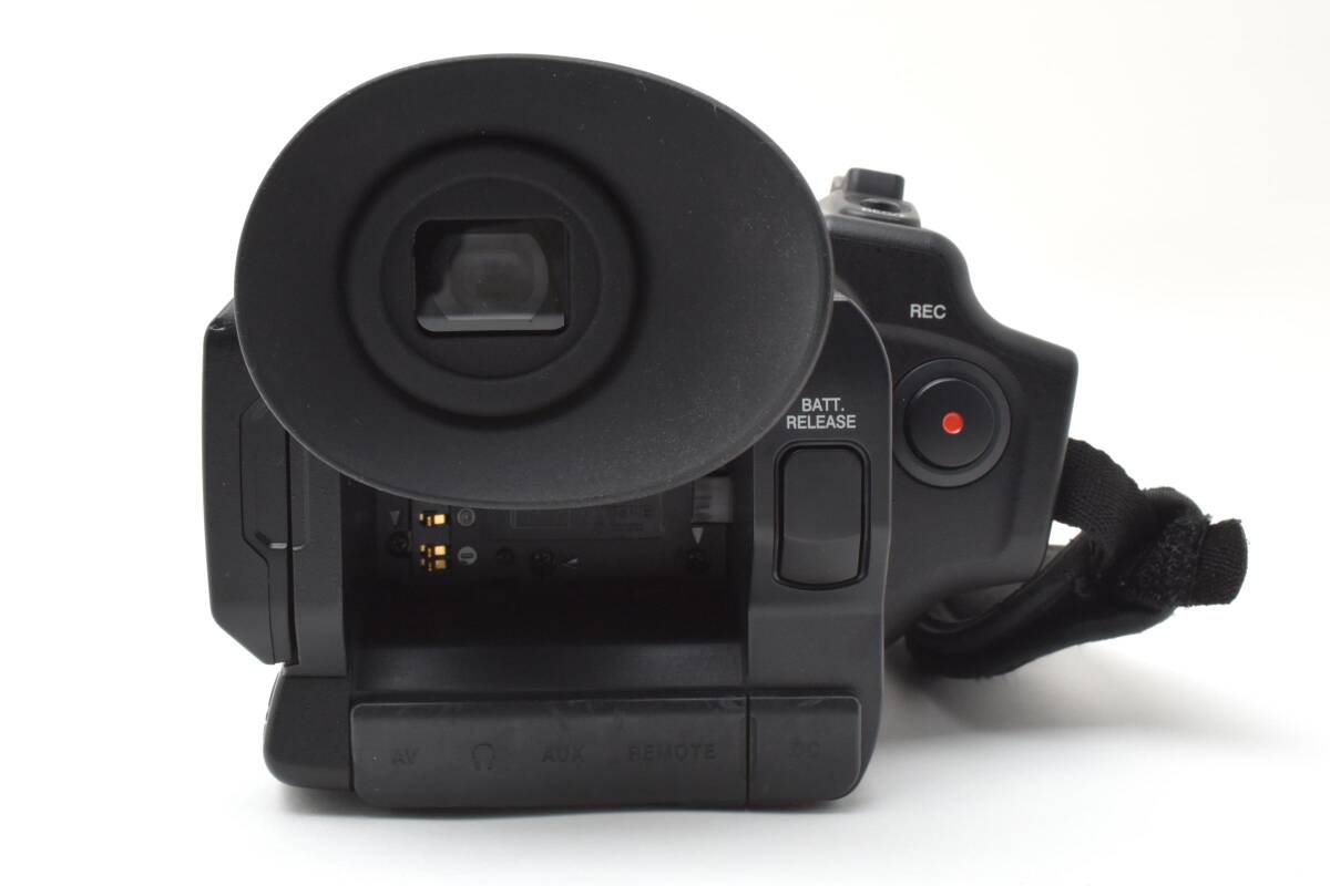 JVC GY-HM175 4K Camcorder [b1225439080]