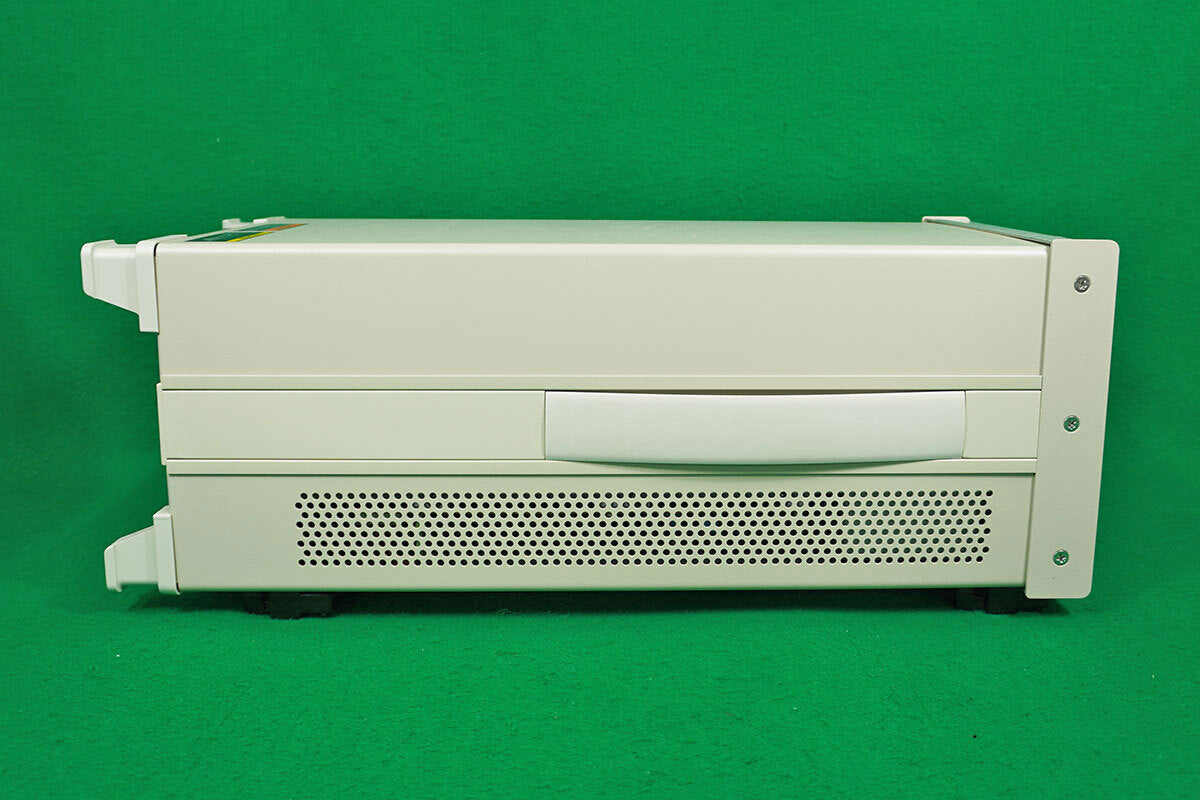 ADCMT 6243 DC Voltage Current Source [t1228148903]