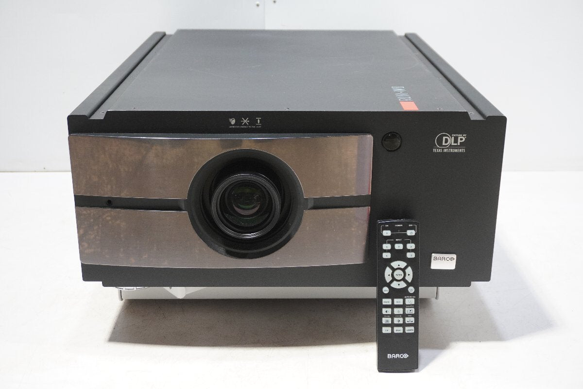 Barco RLM-W8 DLP Digital Projector [b1229669390]