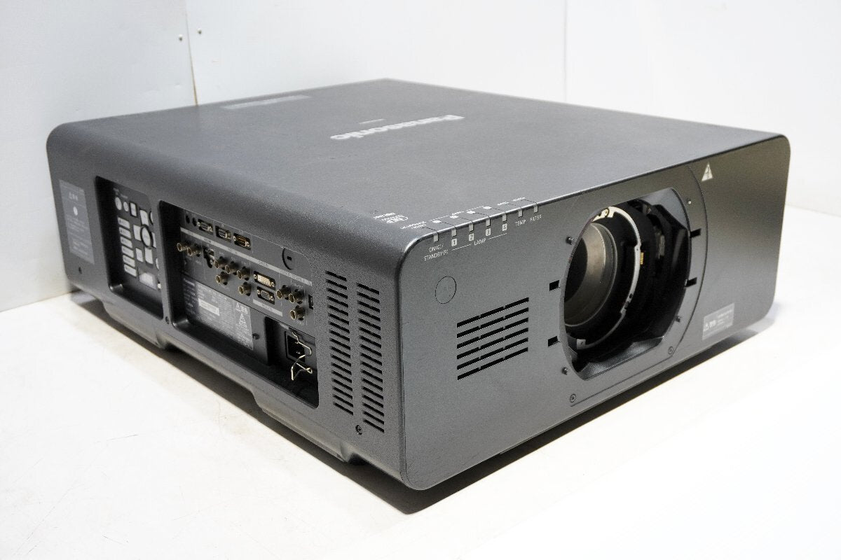 Panasonic PT-DS20K DLP Projector [l1229918615]