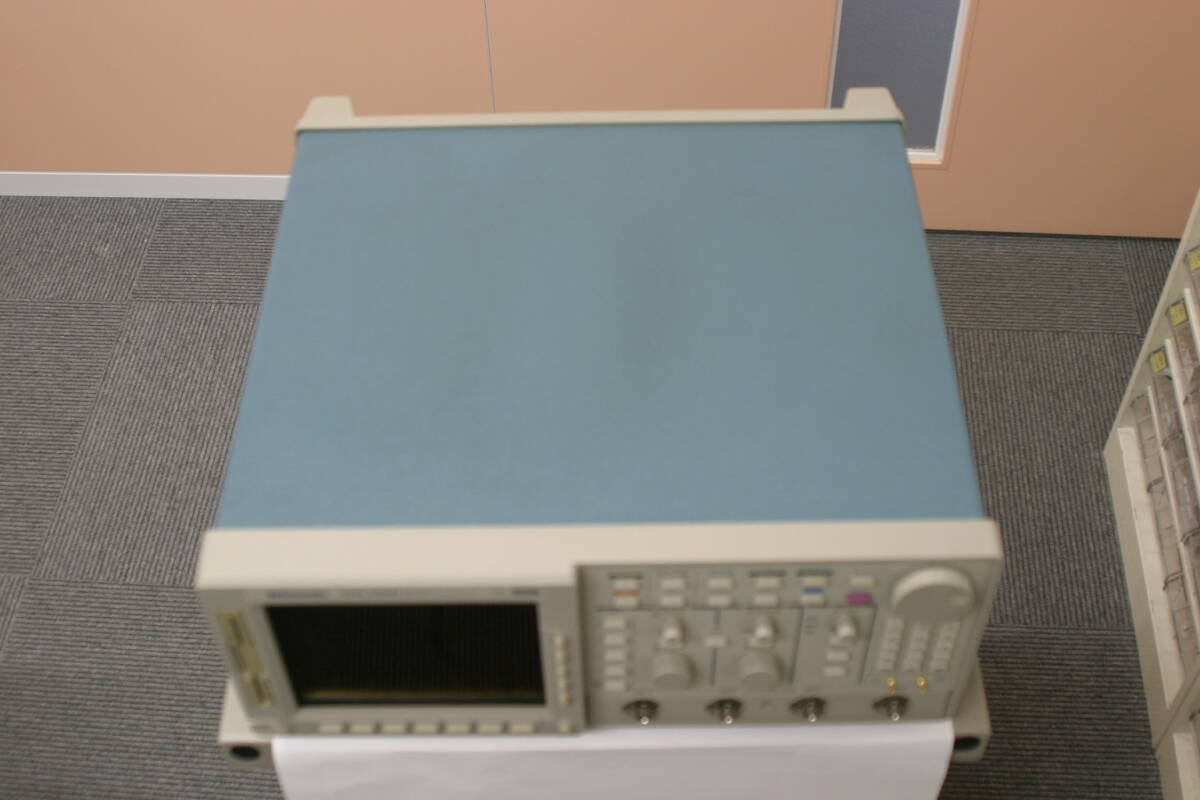 Tektronix TDS784D Digital Oscilloscope [1230412100]