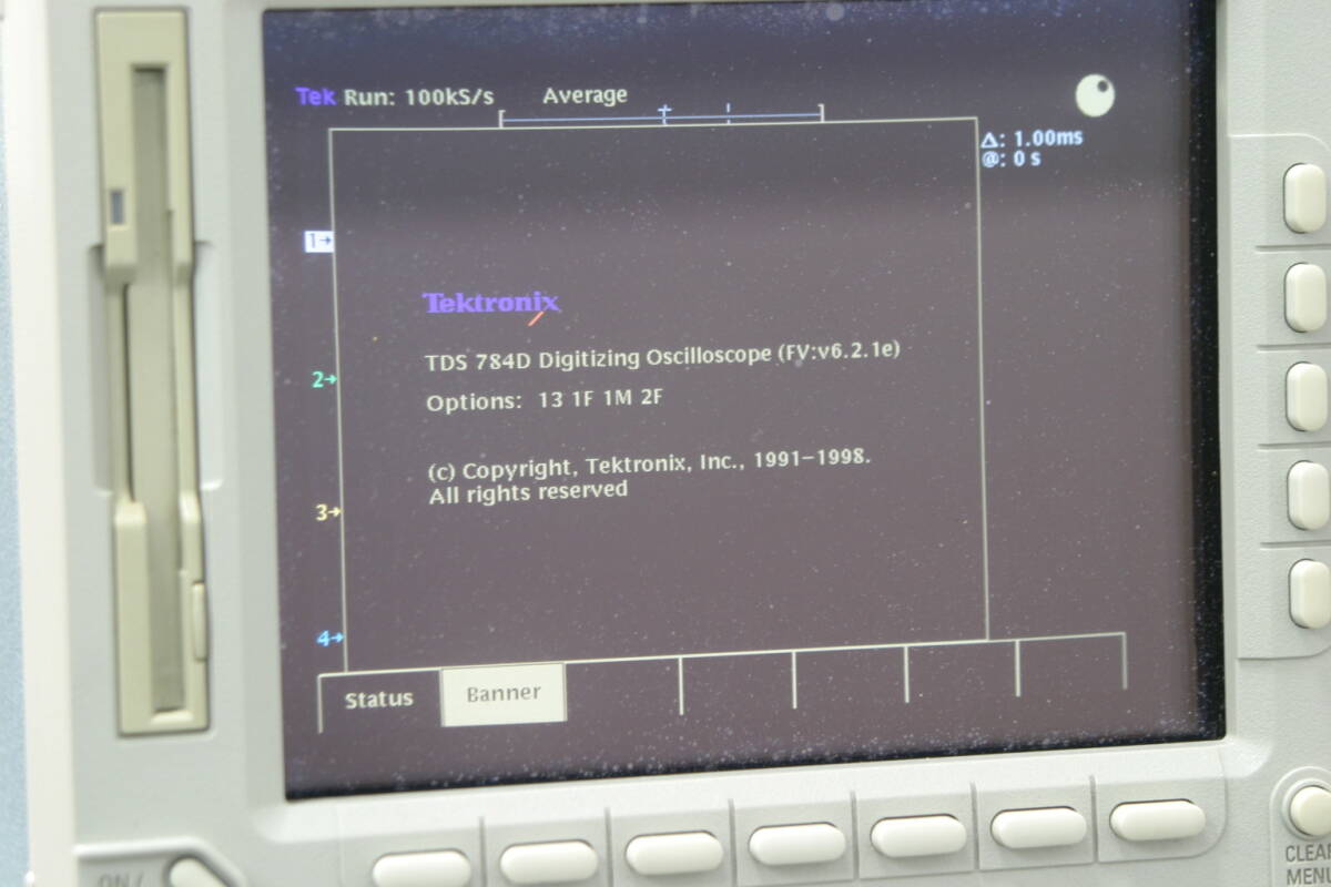 Tektronix TDS784D Digital Oscilloscope [1230412100]