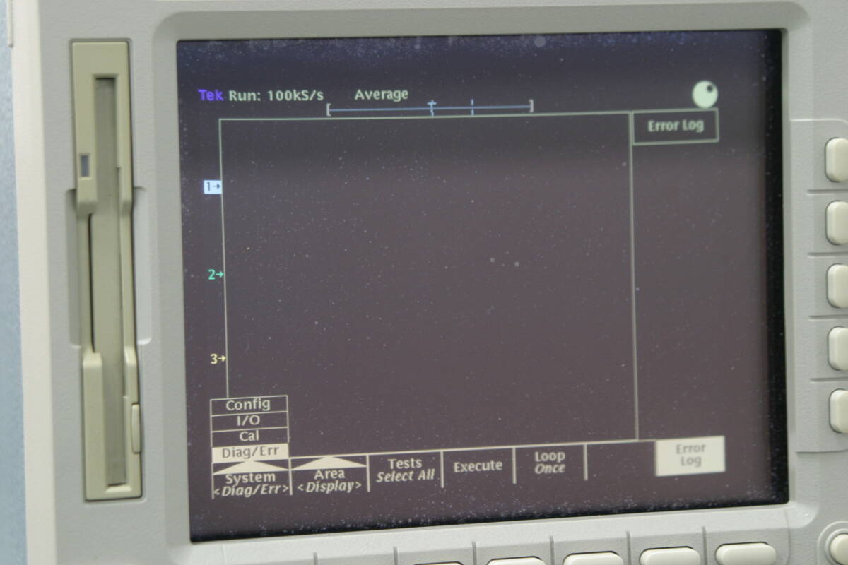 Tektronix TDS784D Digital Oscilloscope [1230412100]