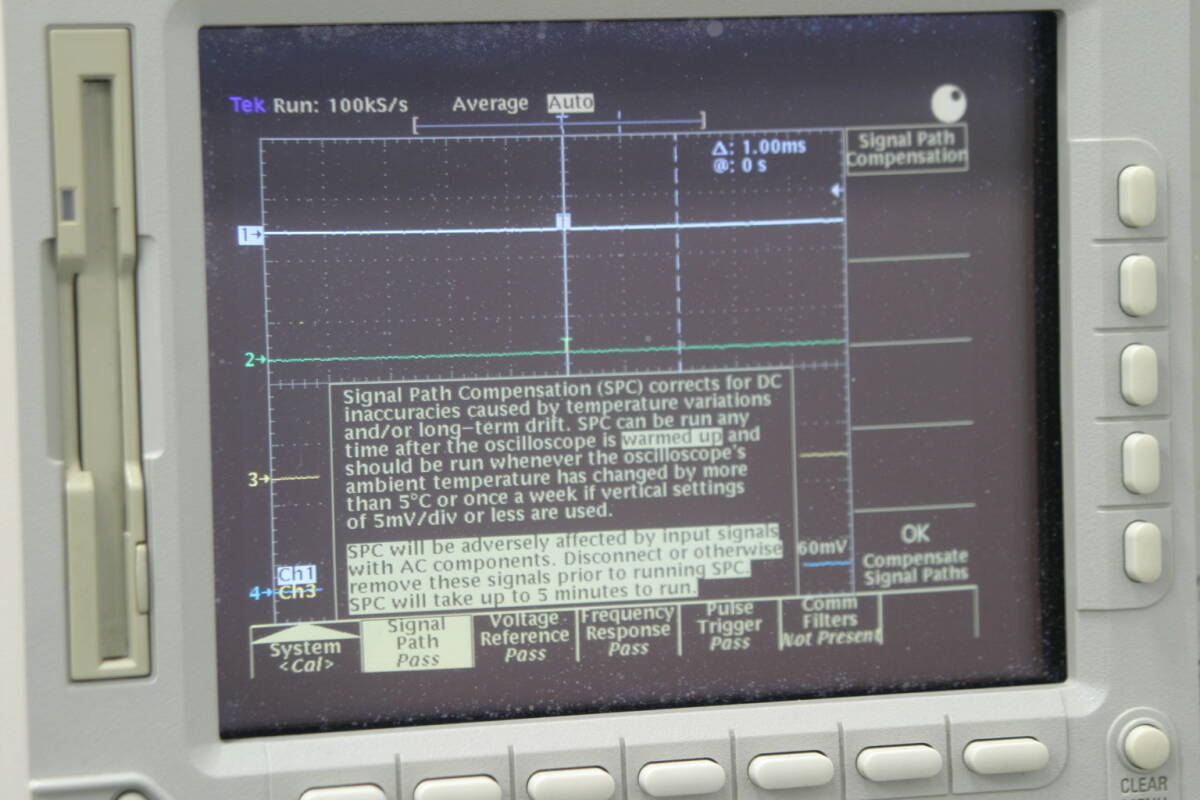 Tektronix TDS784D Digital Oscilloscope [1230412100]