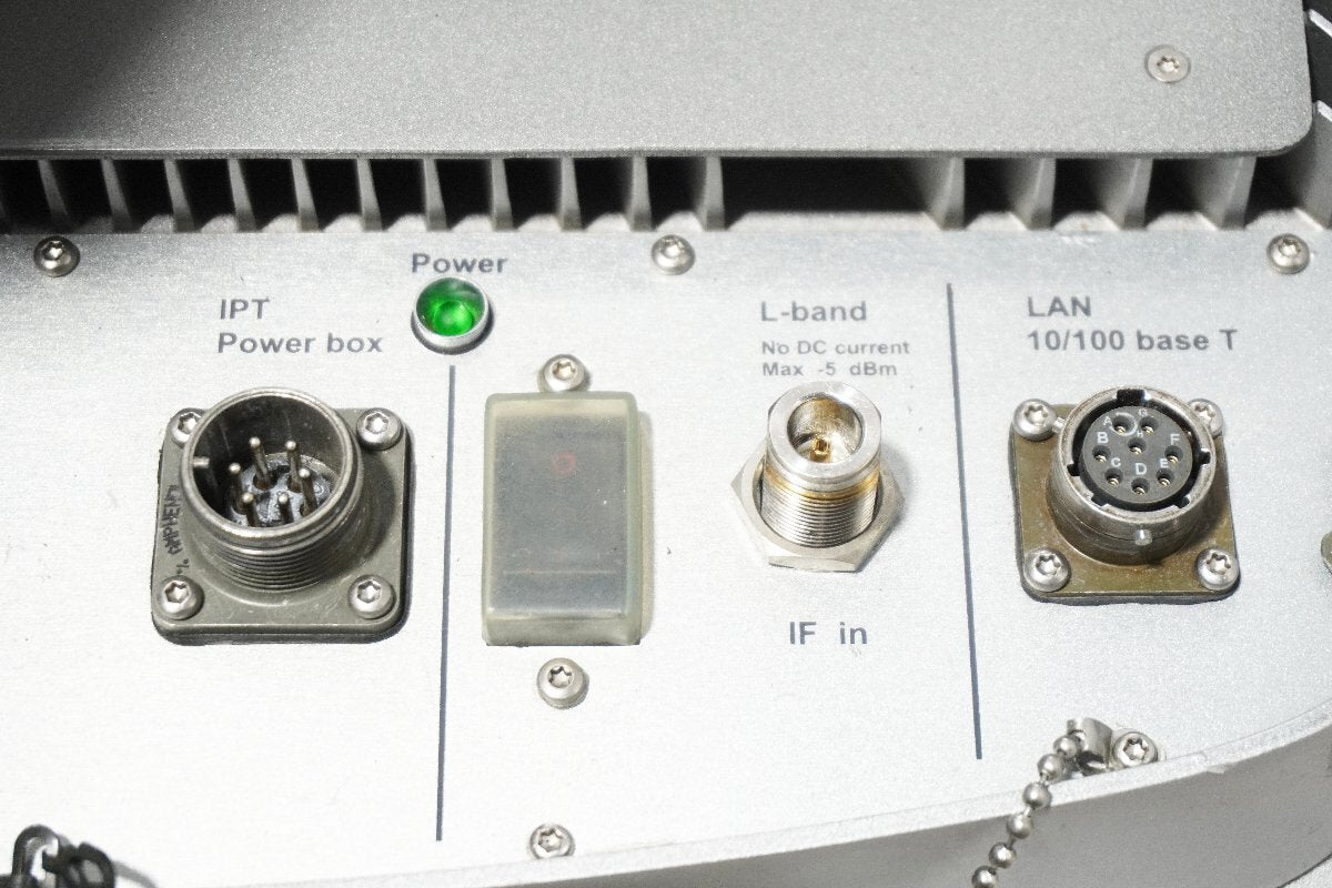 SWE-DISH IPT-E Suitcase Satellite Communication Terminal [l1231407938]