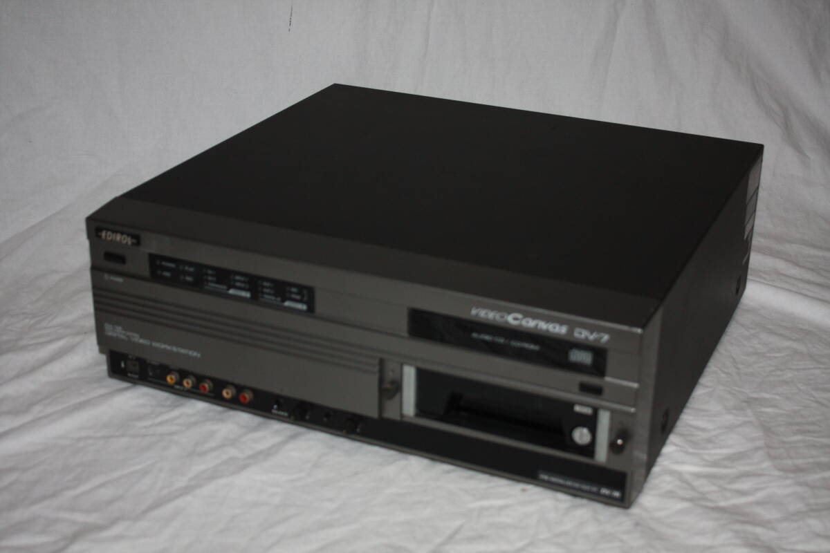 Roland DV-7 Video Editing Machine 120GB Hard Disk [c1231963482]