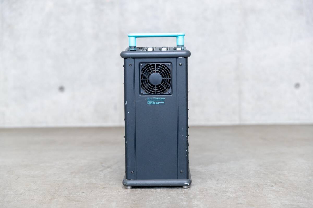 Broncolor Grafit A4 3200ws Generator 100V [k1235814345]