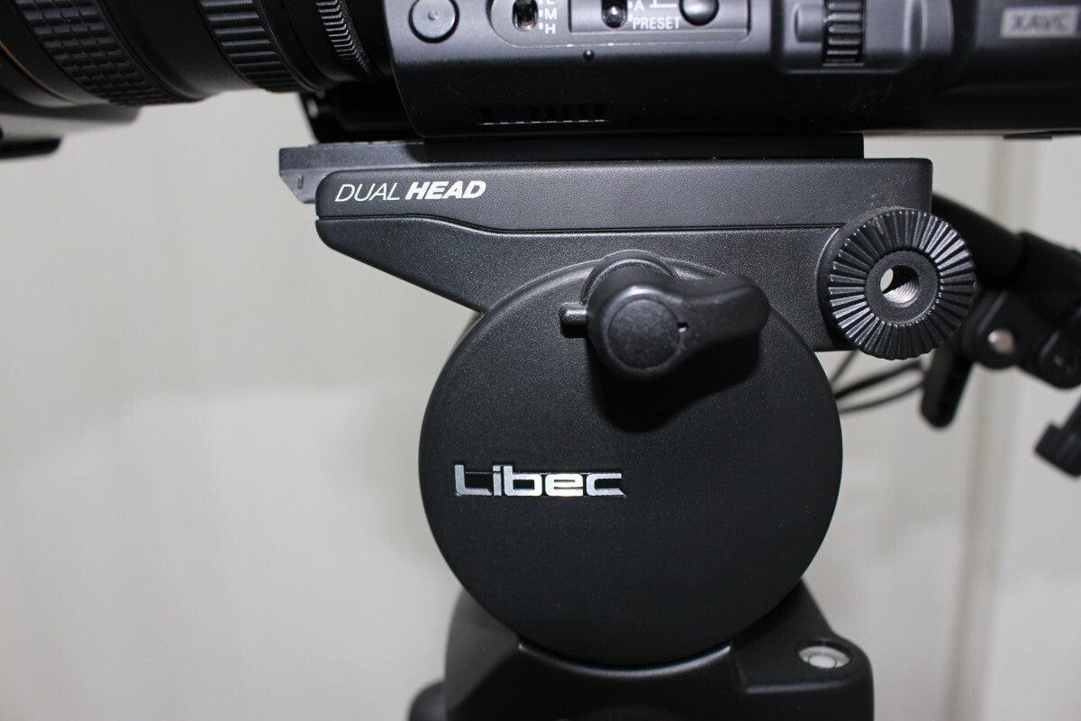 Sony FDR-AX1 4K Video Camera with Tripod Set [f1236263080]