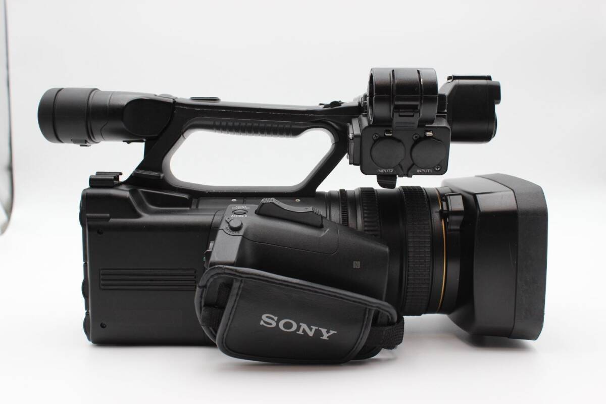 Sony HXR-NX3 Video Camera [o1238278551]