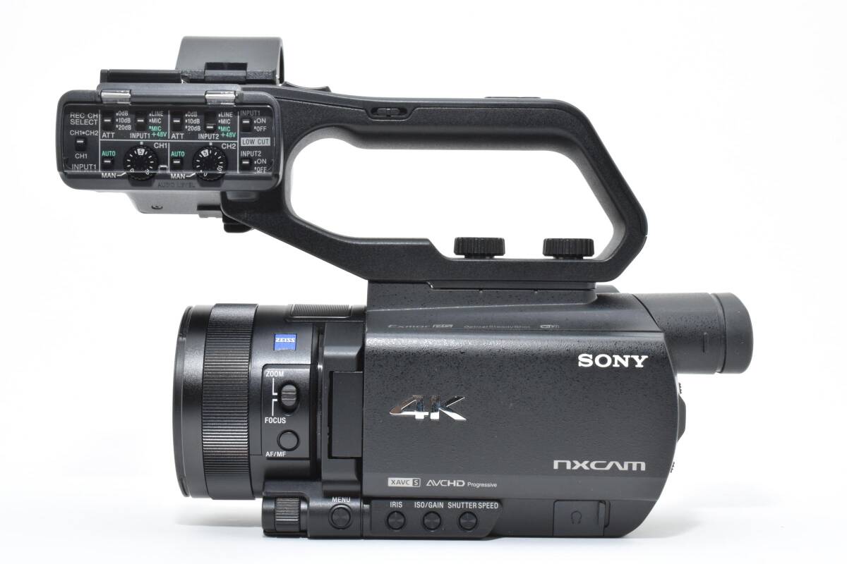 Sony HXR-NX80 [g1238902135]