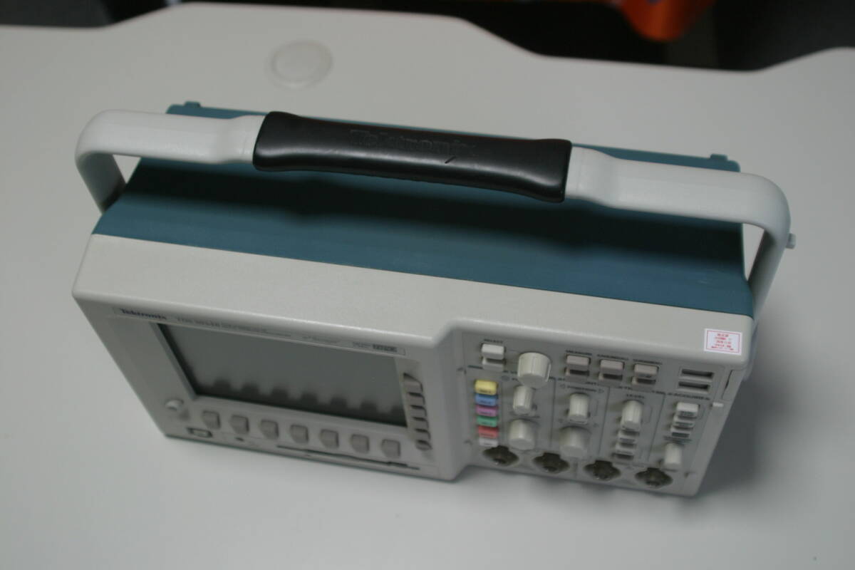 Tektronix TDS3054B Digital Oscilloscope [v1239095866]