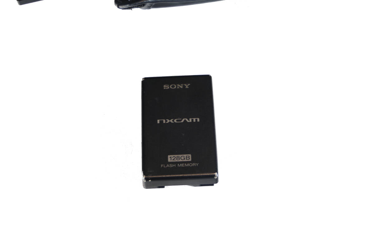 SONY HXR-NX5J Professional Camera with Memory [p1239597545]