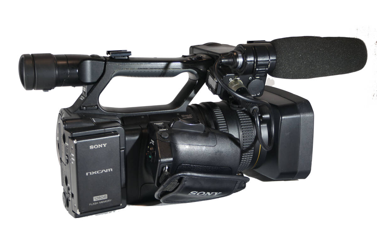 SONY HXR-NX5J Professional Camera with Memory [p1239597545]
