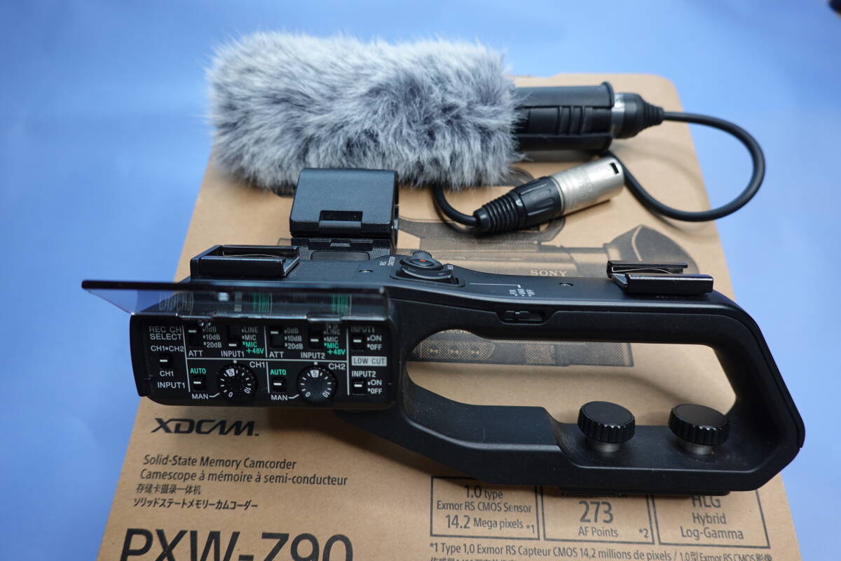 Sony PXW-Z90 4K Professional Video Camera Full Set with Mic and Batteries [w1241190325]
