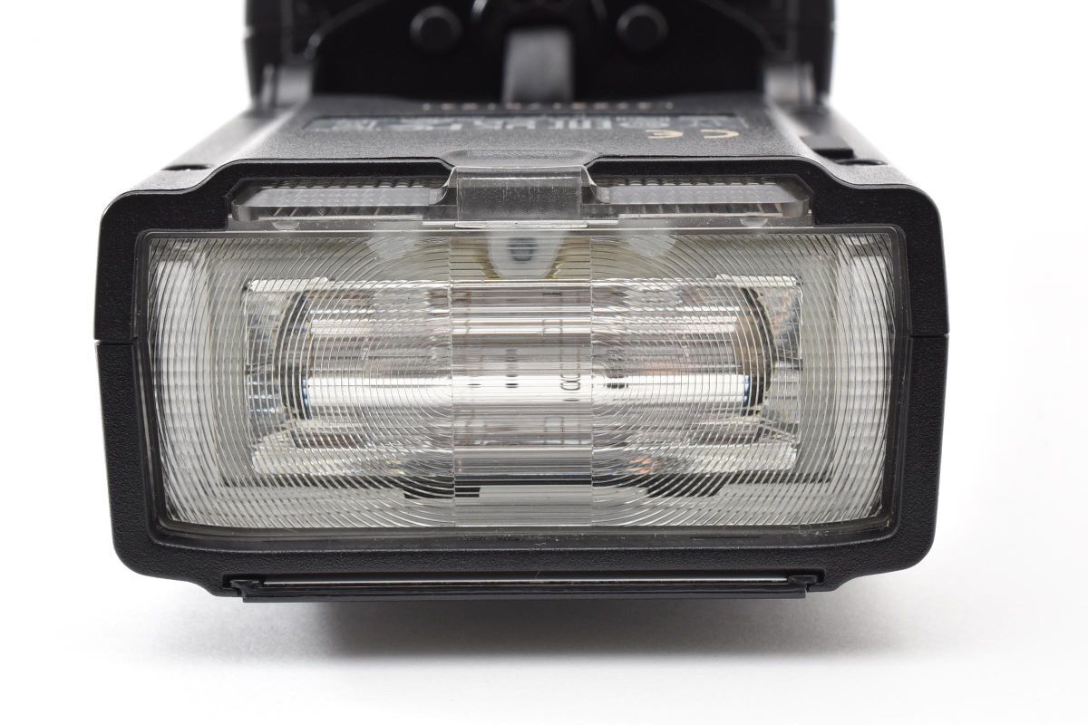 Leica SF40 Flash 14624 with Case, Diffuser, Stand [j1242077148]