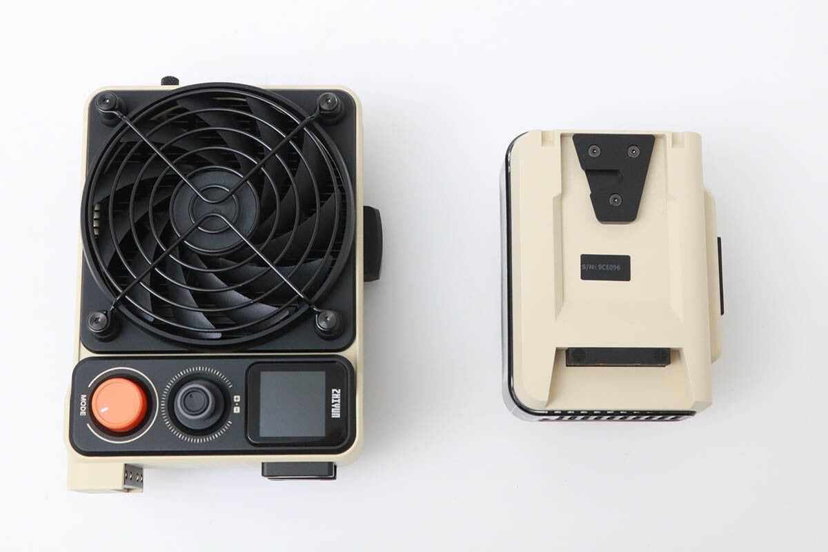 Jiun MOLUS X200 RGB Combo 200W [u1242405461]
