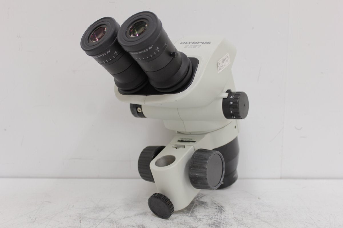 Olympus SZ61 Stereo Microscope SZ2-STB3 WHSZ20X-H/12.5 110AL0.5X-2 WD200 (for parts or not working) [t1242937842]