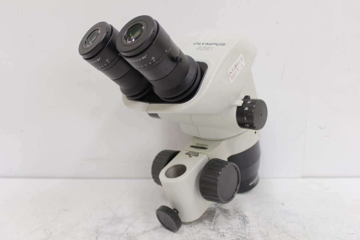 Olympus SZ61 Stereo Microscope SZ2-STB3 WHSZ20X-H/12.5 110AL0.5X-2 WD200 (for parts or not working) [m1242955402]