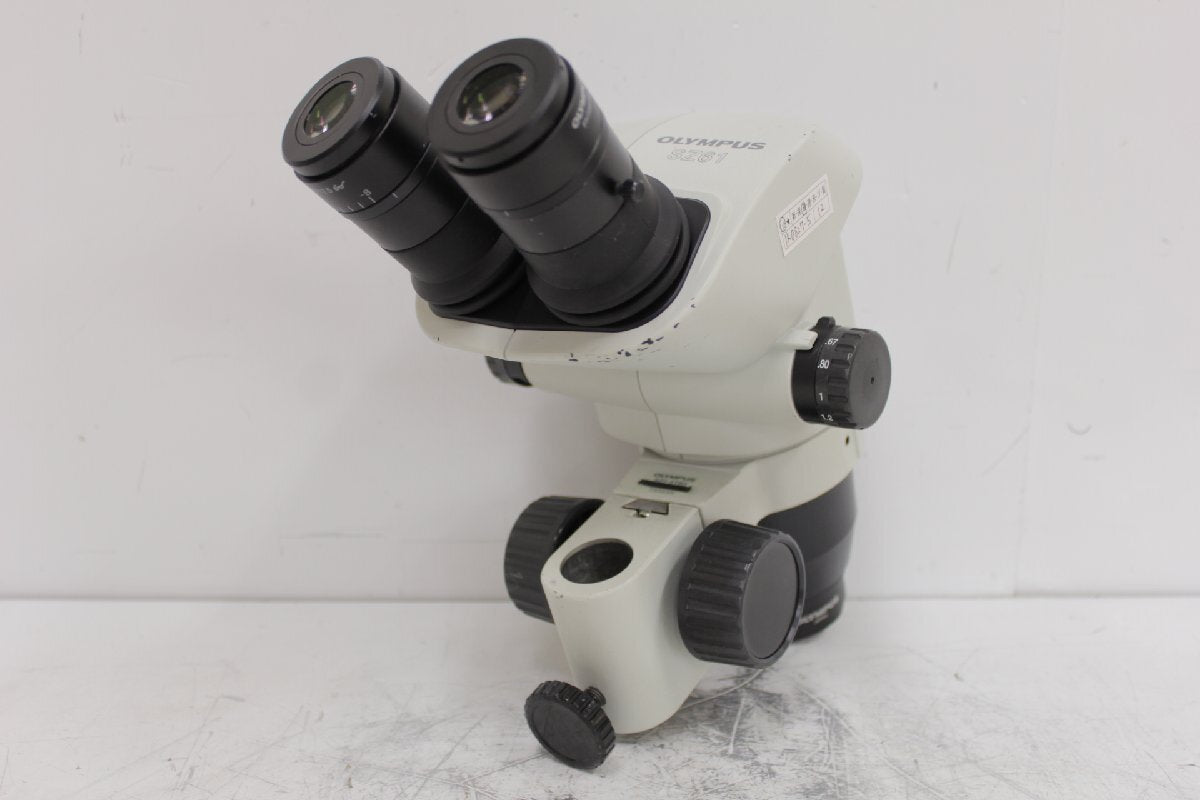 Olympus SZ61 Stereo Microscope SZ2-STB3 WHSZ20X-H/12.5 110AL0.5X-2 WD200 (for parts or not working) [n1242948652]