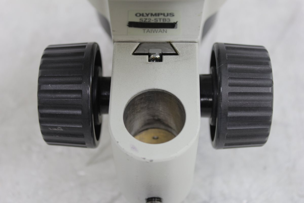 Olympus SZ61 Stereo Microscope SZ2-STB3 WHSZ20X-H/12.5 110AL0.5X-2 WD200 (for parts or not working) [n1242948652]