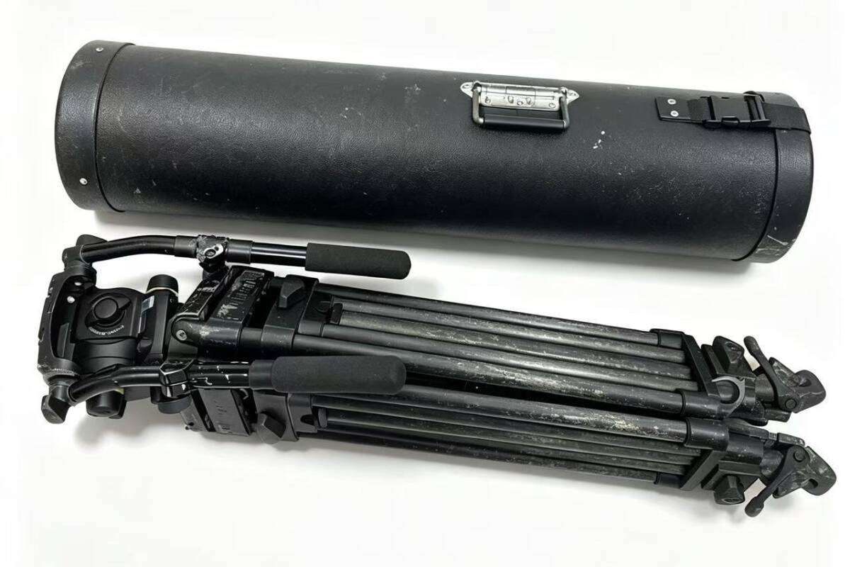 Vinten Vision100 Tripod Head Black with Carbon 3-Stage Legs and Ground Spreader 1 Unit [q1242948808]