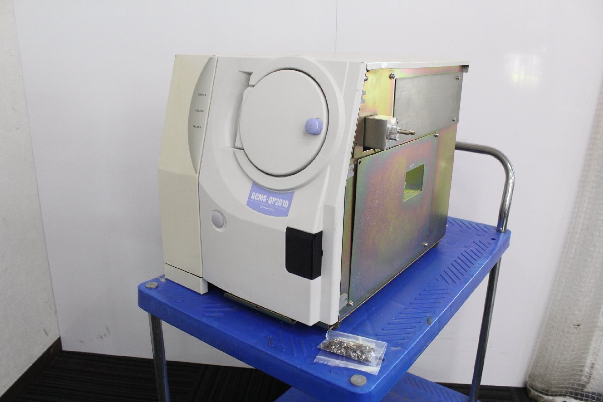 Shimadzu GCMS-QP2010 Gas Chromatograph Mass Spectrometer 100V (for parts or not working) [h1243004322]