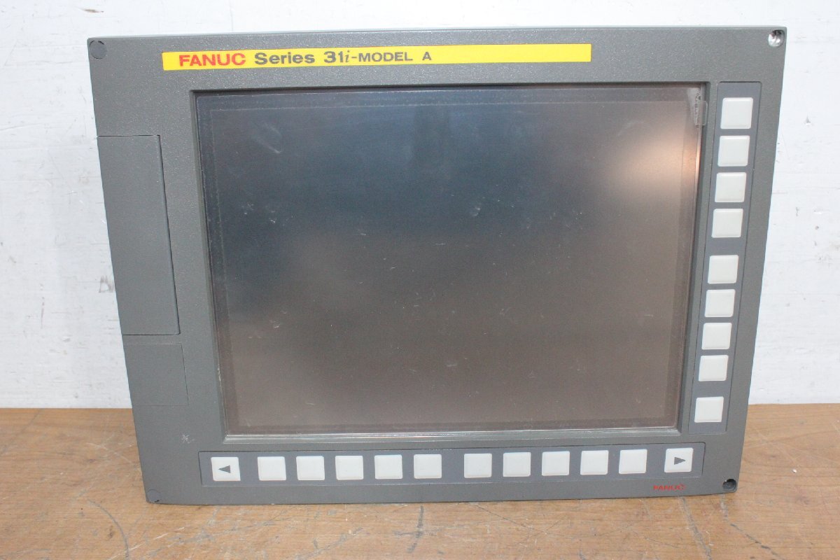 FANUC A02B-0307-B521 Basic Unit Series 31i-MODEL A Monitor (for parts or not working) [l1243106623]