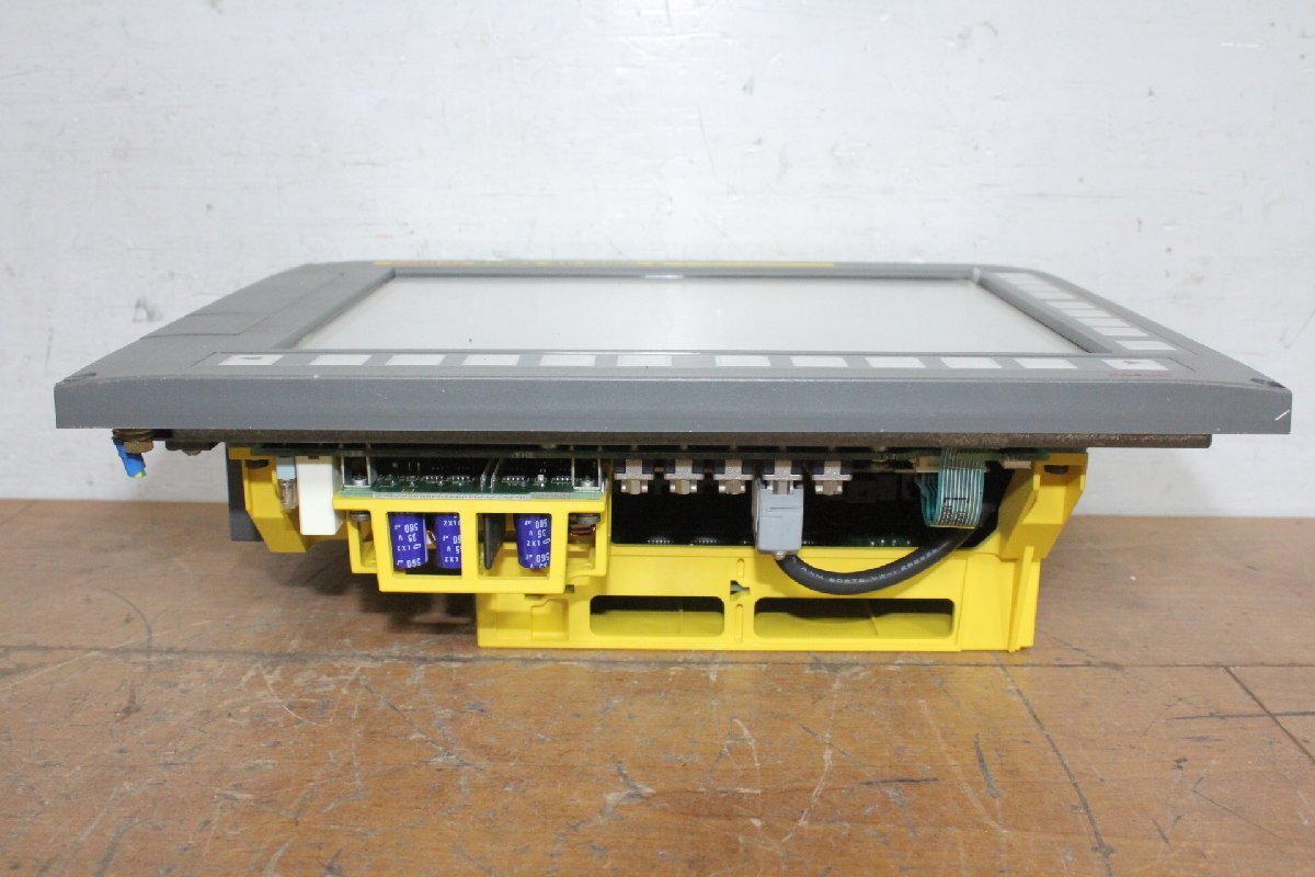 FANUC A02B-0307-B521 Basic Unit Series 31i-MODEL A Monitor (for parts or not working) [l1243106623]
