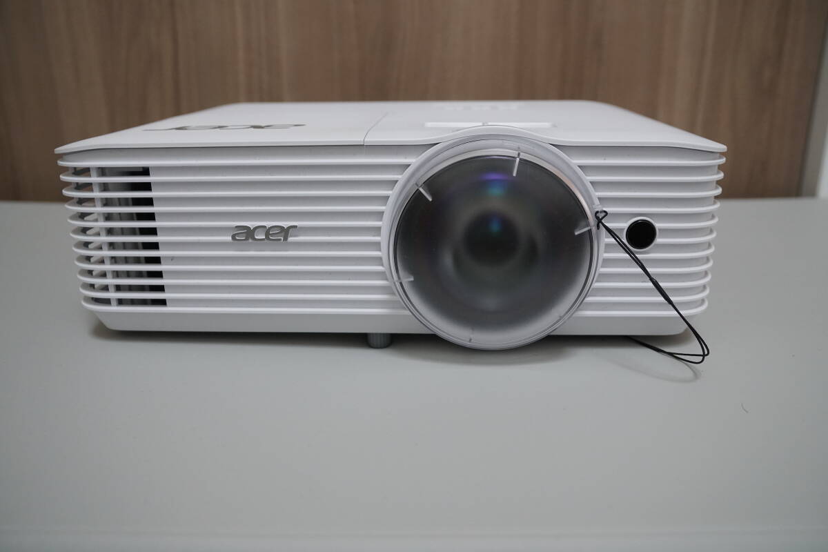 Acer H6518STi Projector 100-inch 1.1m [p1243194801]