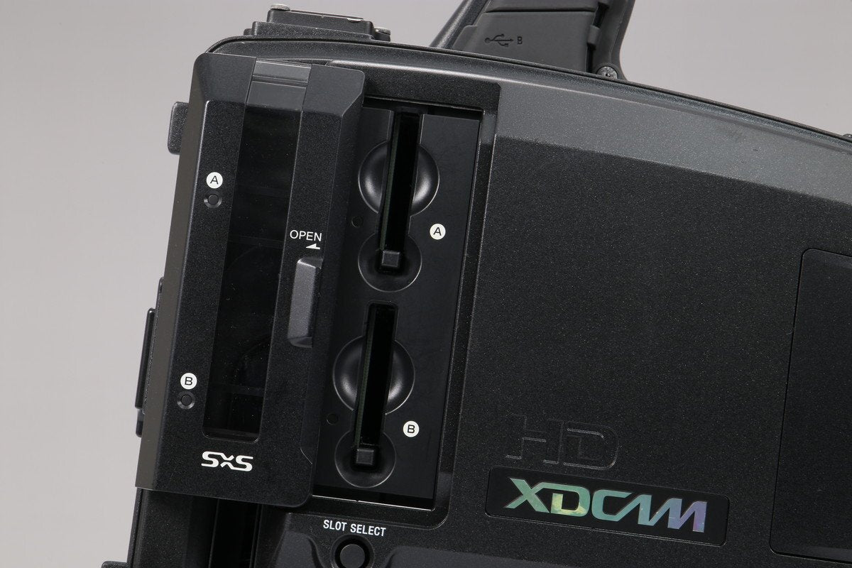 Sony PXW-X320 Professional Memory Camcorder [r1243542596]