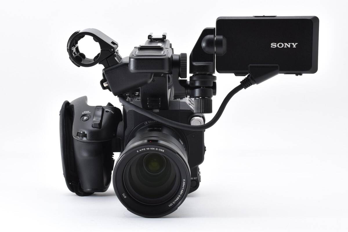 Sony PXW-FS5K XDCAM Memory Camcorder with SELP18105G Lens Kit [x1243750732]