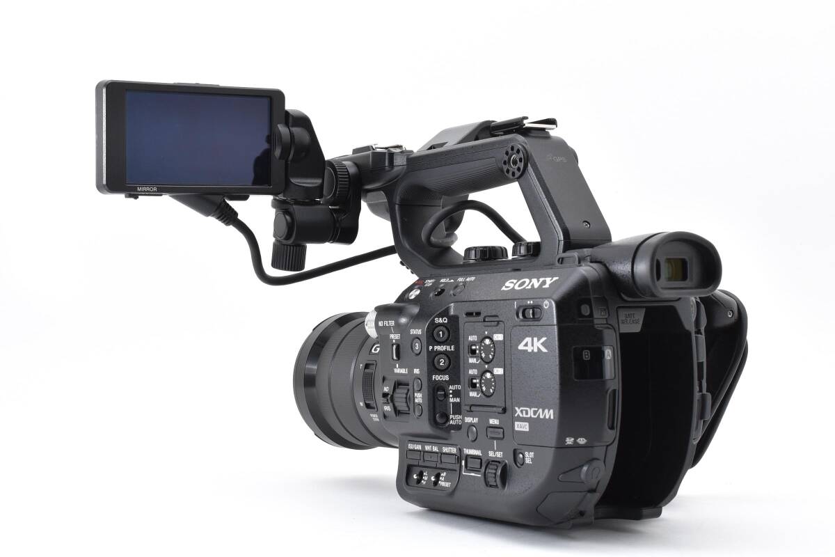 Sony PXW-FS5K XDCAM Memory Camcorder with SELP18105G Lens Kit [x1243750732]