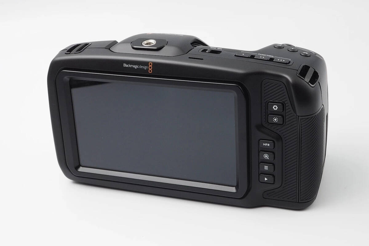 Blackmagic Design Pocket Cinema Camera 4K Micro Four Thirds Mount [b1244451103]