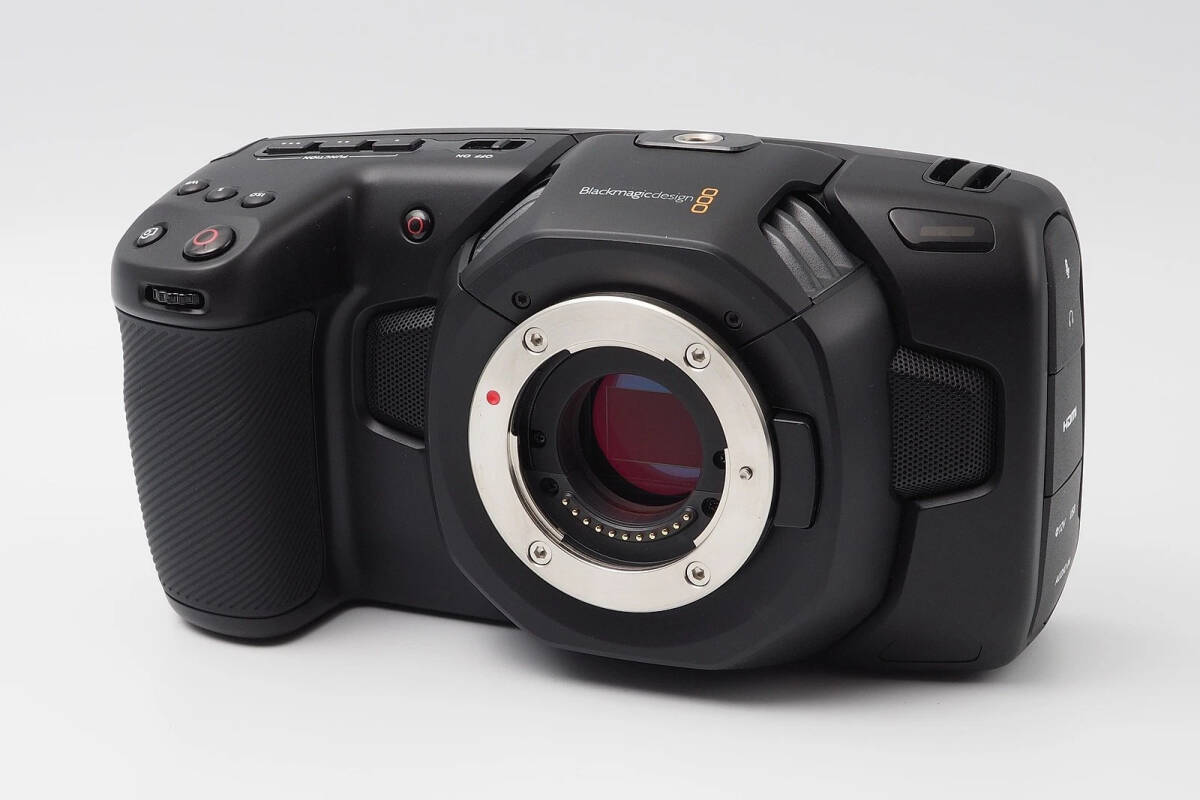 Blackmagic Design Pocket Cinema Camera 4K Micro Four Thirds Mount [b1244451103]