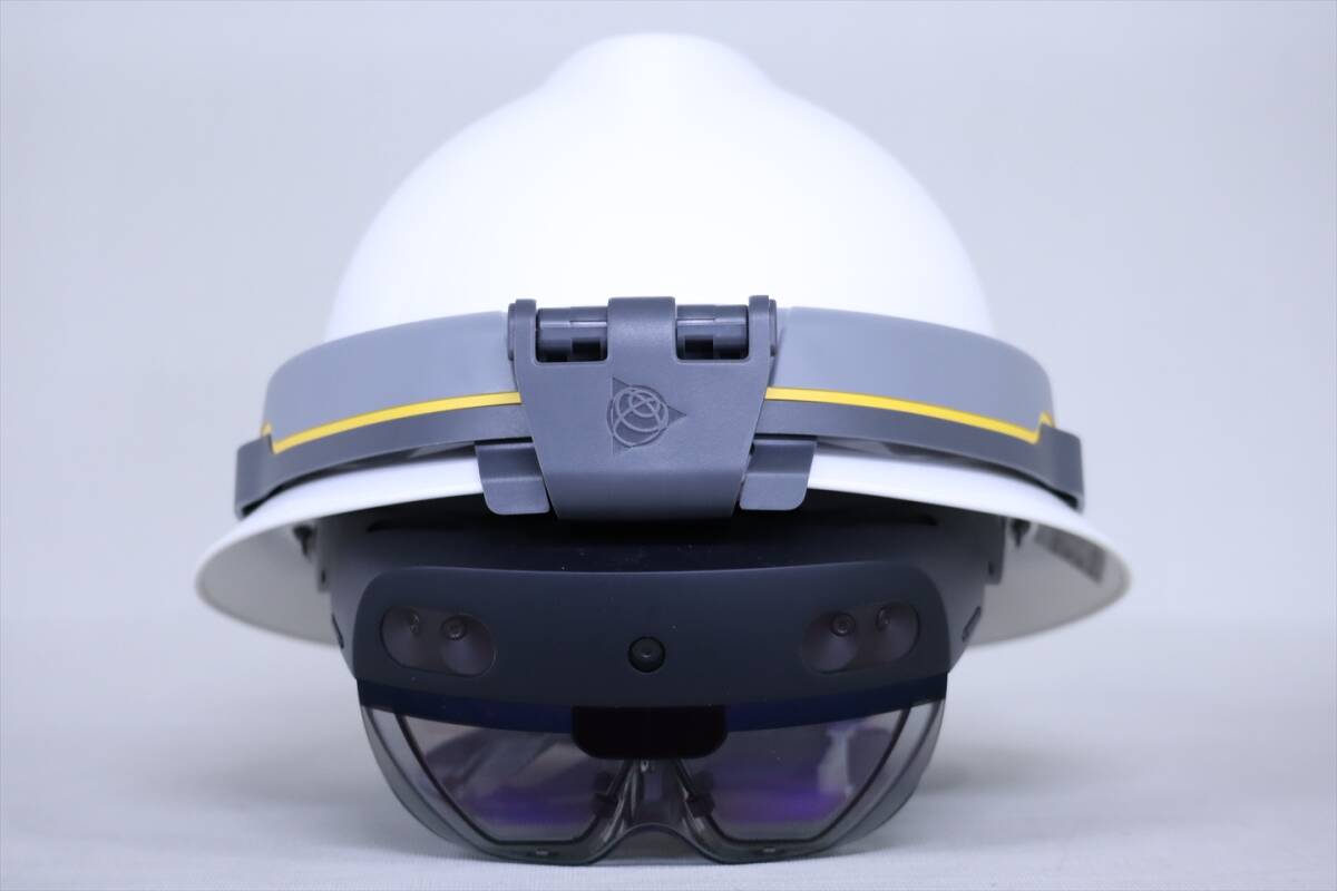 Trimble XR10 with Microsoft HoloLens2 MR Device Snapdragon 4G 64GB 2K with Case [r1244861105]