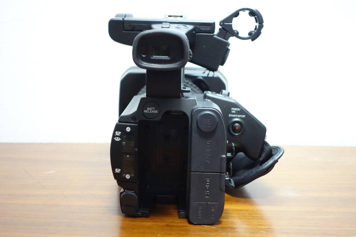 Sony PXW-Z150 Professional Video Camera with Charger and Battery [g1246918896]