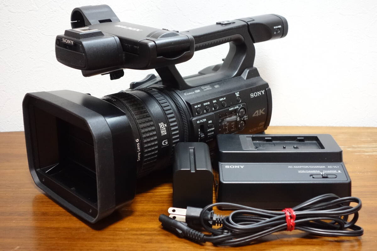 Sony PXW-Z150 Professional Video Camera with Charger and Battery [g1246918896]