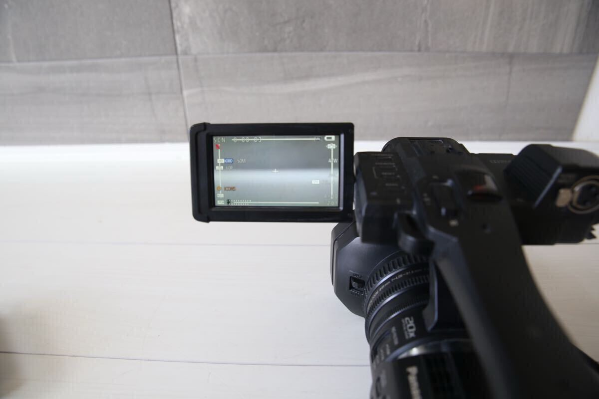 Panasonic HC-X1000 Professional Video Camera 4K Ultra HD [d1248199659]