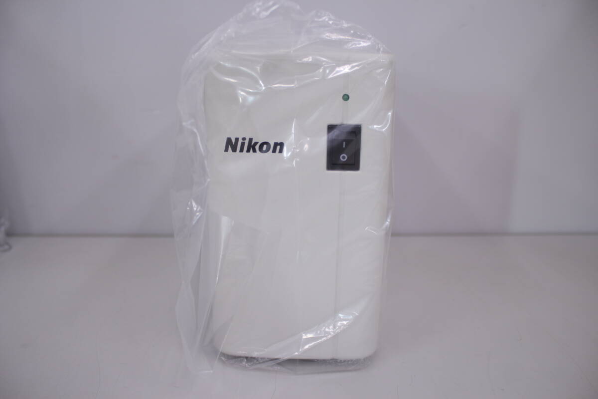 Nikon ECLIPSE Ni-U Microscope with C-TT NI-LH NI-CTLB Plan 40X NCG Plan Fluor 20X [e1248581650]