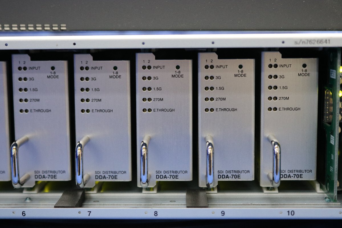 Videotron Vbus-70V2 Common Chassis with DDA-70E 3G/HD/SD-SDI Splitter 10 pcs [f1248949669]