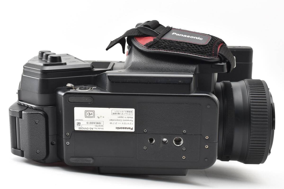 Panasonic AG-DVX200 Professional Video Camera with Battery [h1249218550]