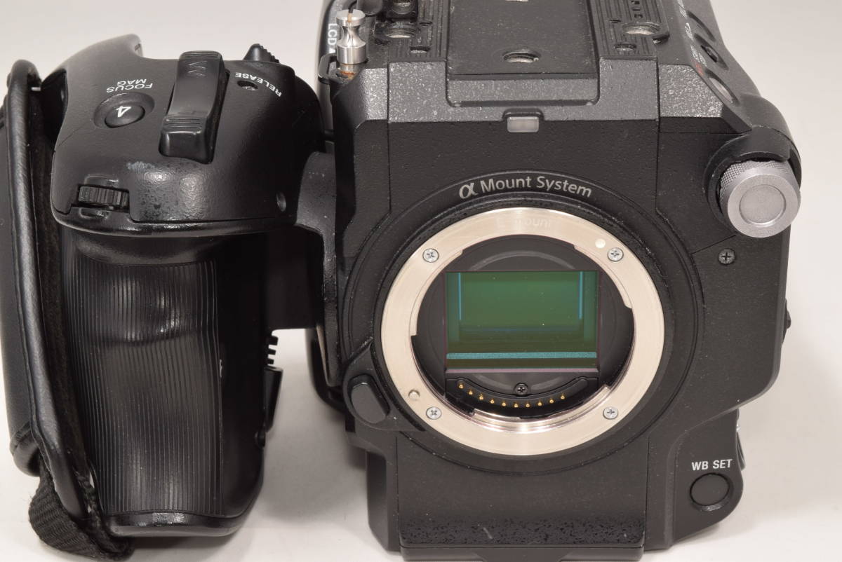 Sony PXW-FS5 XDCAM Large Sensor Camera [f1096028846]