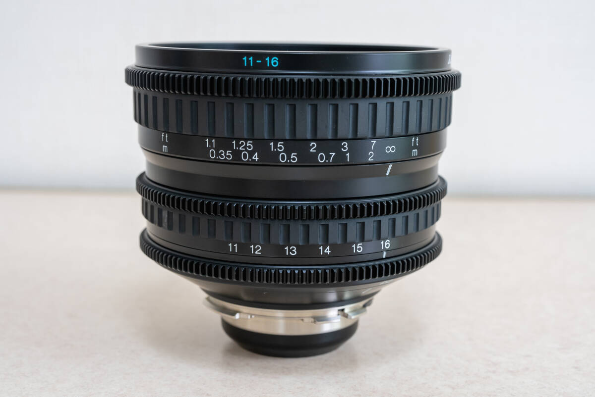 SONY SCL-P11X15 PL Mount Wide Angle Zoom Lens [m1162260473]