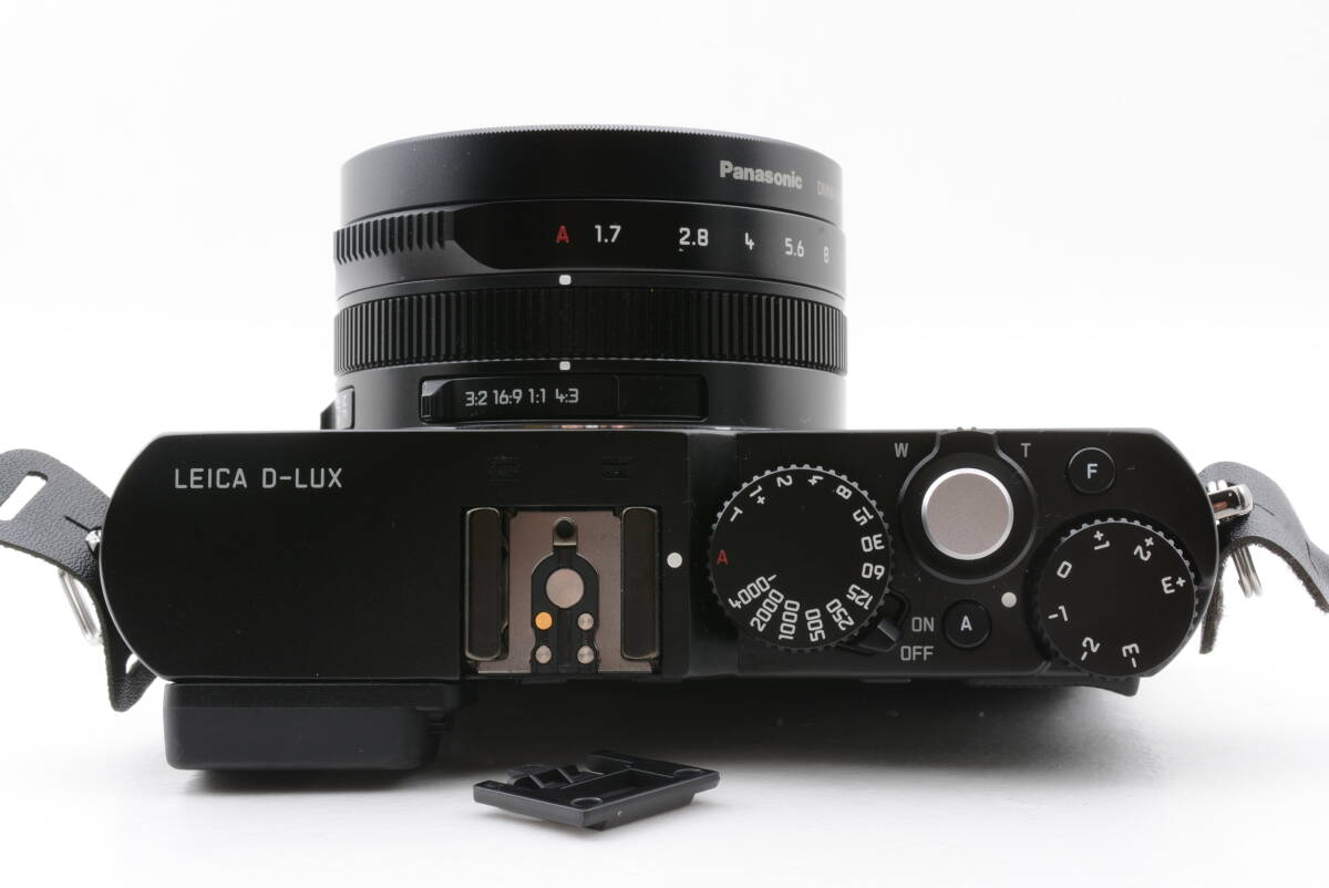 Leica D-LUX Typ109 Compact Digital Camera Box Manual Charger Included [n1214152718]