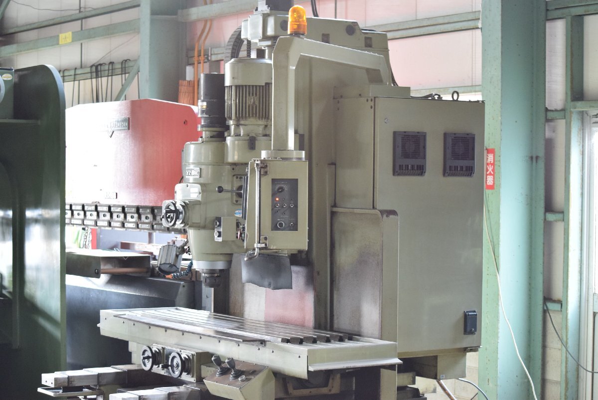 YZ-8NC NC Milling Machine with Fanuc Control [o1241347342]