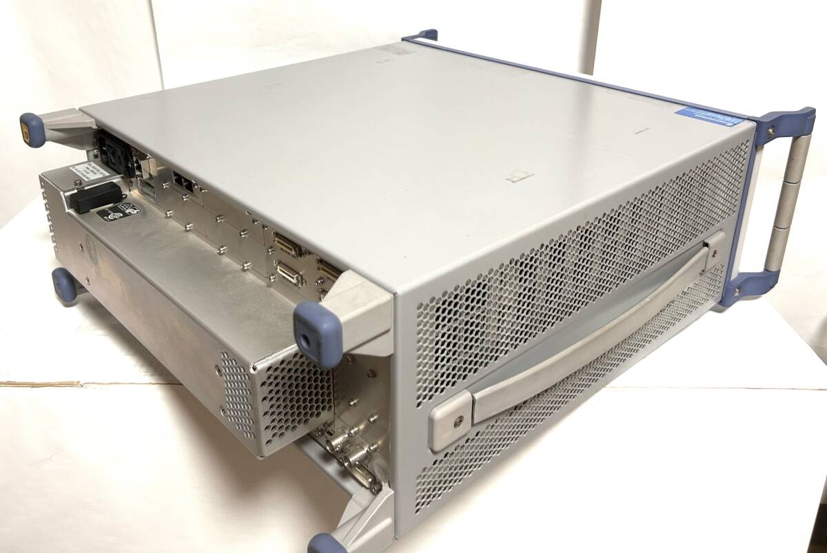 ROHDE&SCHWARZ CMW500 Wideband Radio Tester [t1140833203]