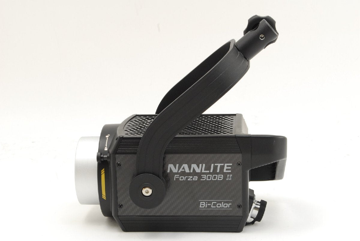 NANLITE Forza 300B II Bicolor LED Spotlight [f1194961635]