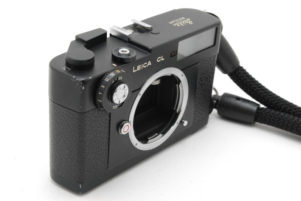 Leica CL Voigtlander Nokton 40mm F1.4 MC VM Camera Lens [1211389276]