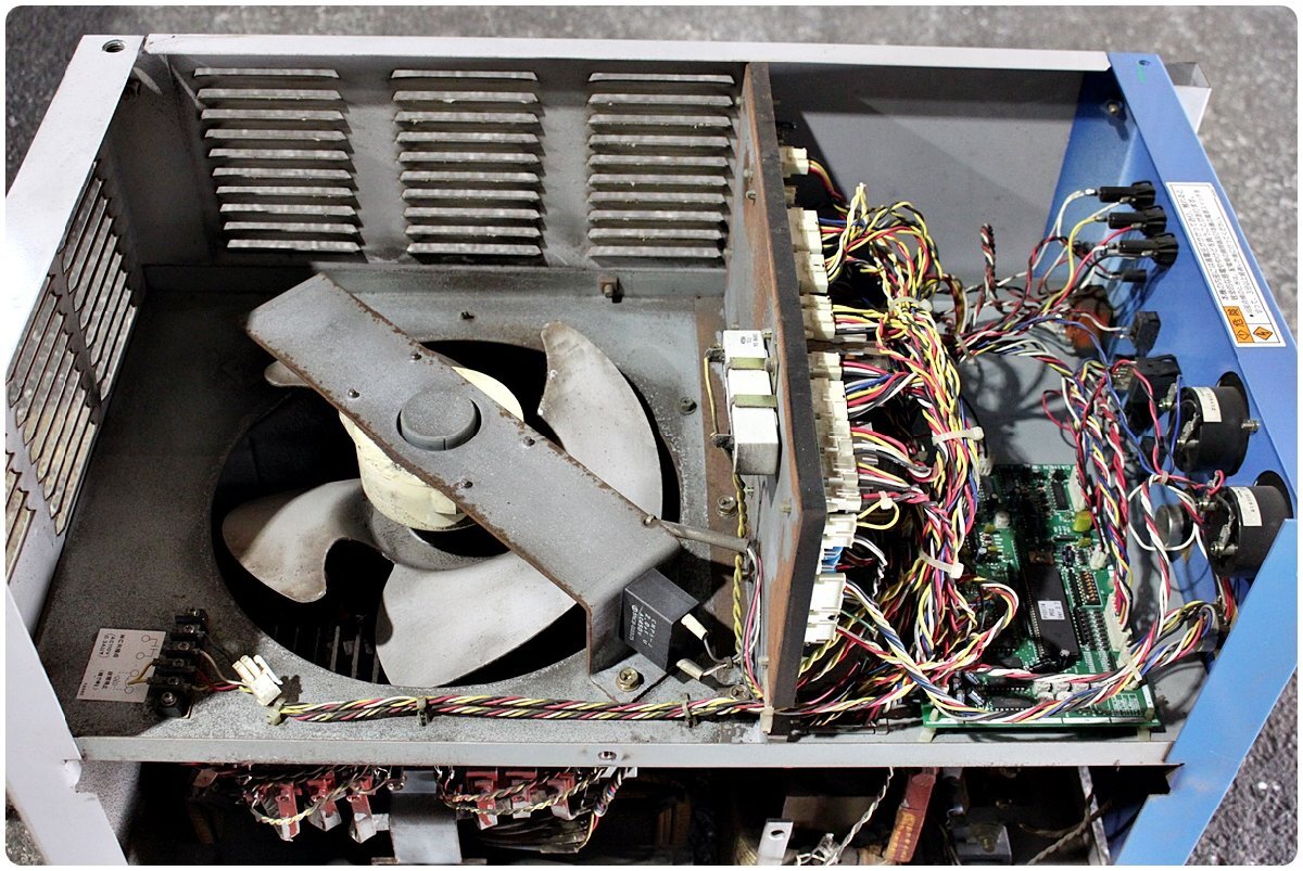 DAIHEN DYNA AUTO CPXD-350 Welding Machine CM-2302 Torch [l1213005728]